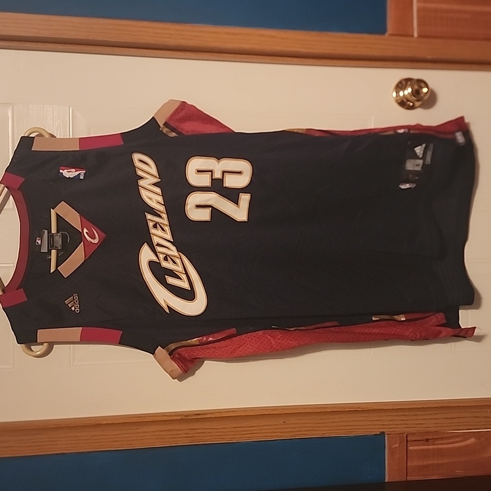 Cleveland Cavaliers jersey